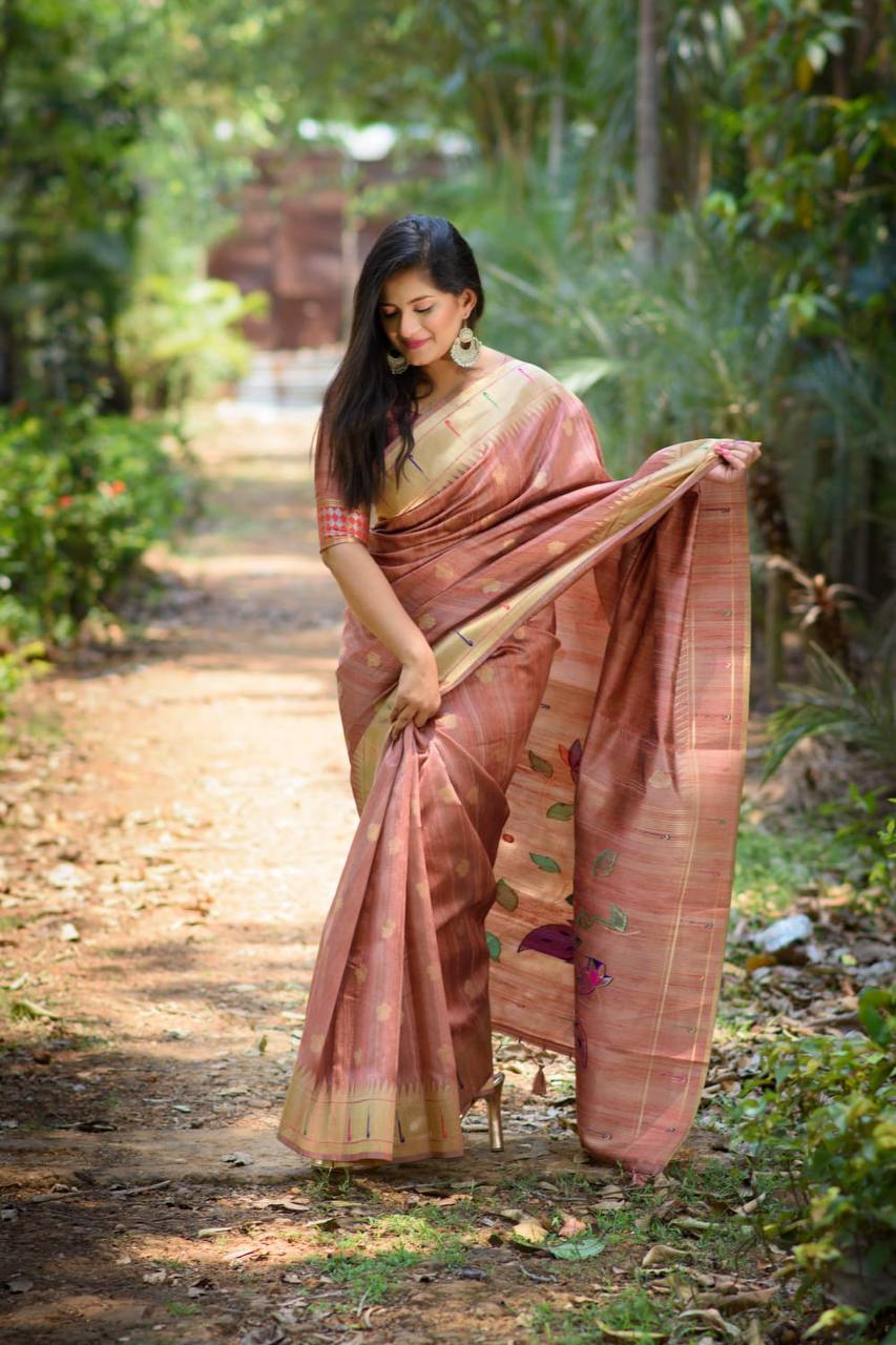 Buy Satrani Women'S Rama and Golden Paithani Jacquard Silk Saree | sarees  for Women| saree | sarees Online at Best Prices in India - JioMart.